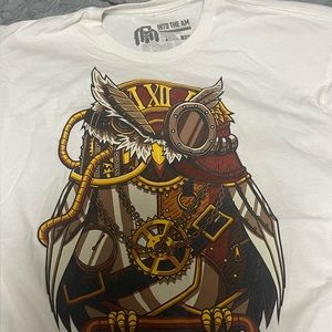 men’s 2XL tee